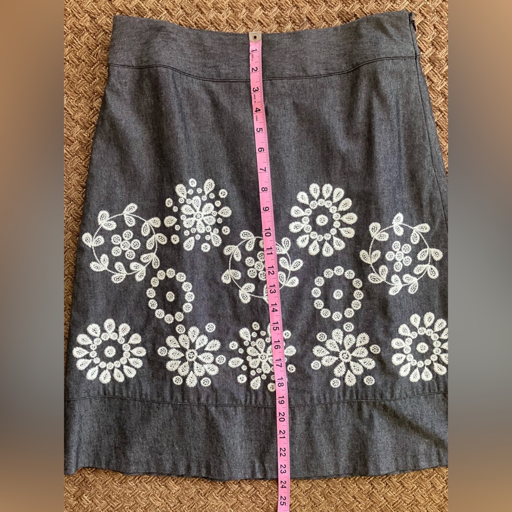 Ann Taylor chambray skirt - Picture 6 of 6
